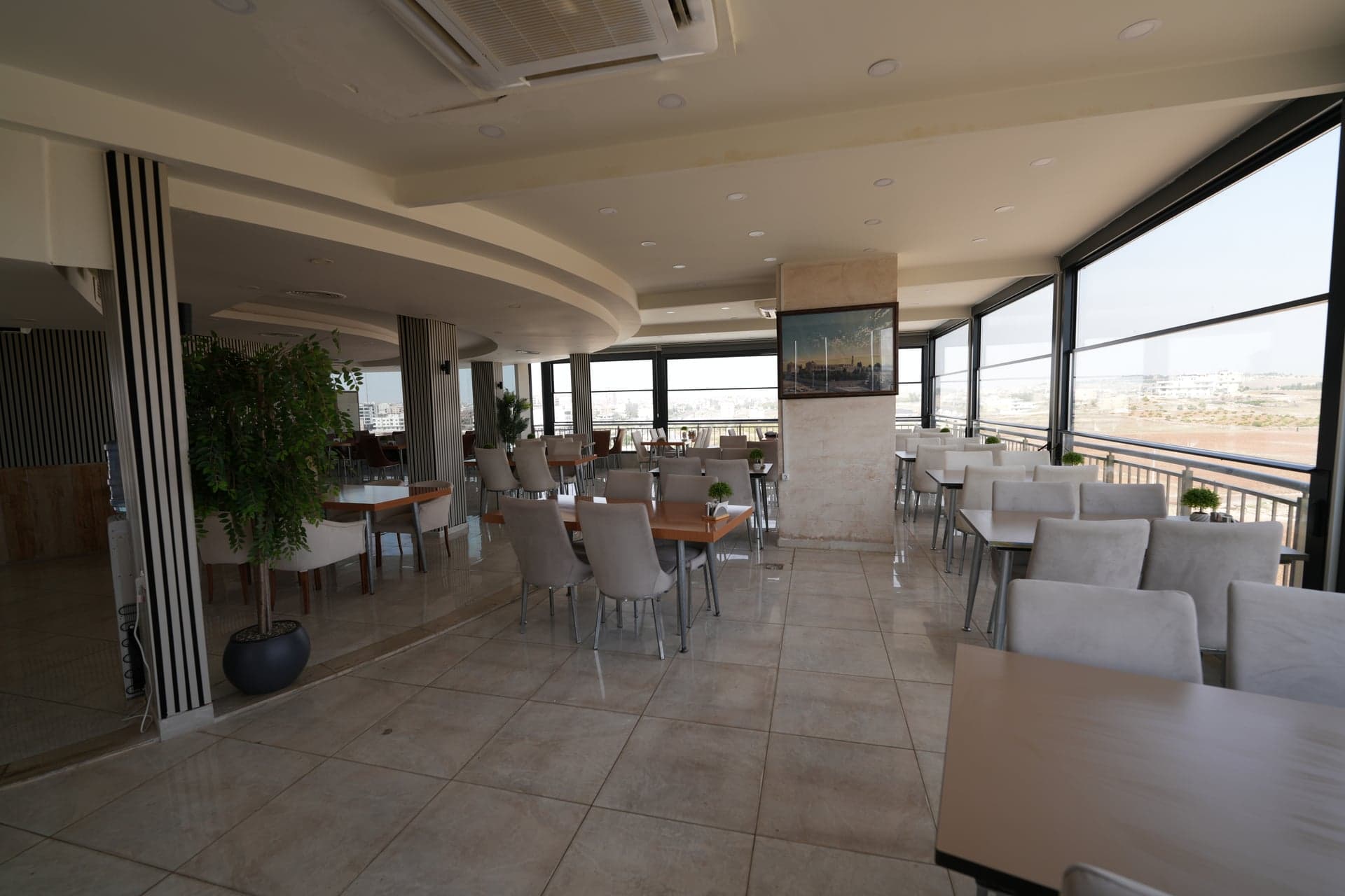 Akitu Restaurant